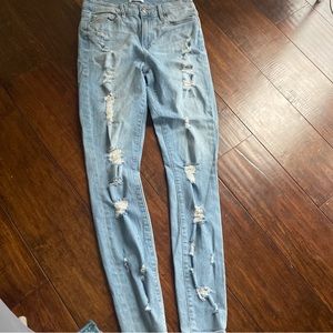 Good American good legs distressed jean light wash 6/28
